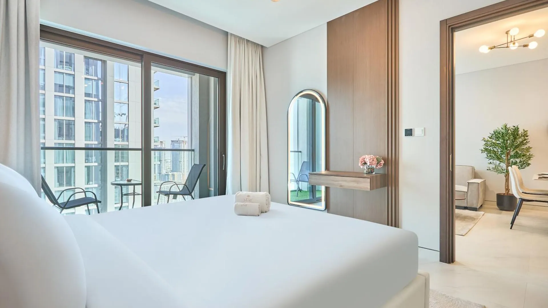Stay By Latinem Luxury 1Br Holiday Home Cvg 3106 Near Burj Khalifa Dubai 0*,